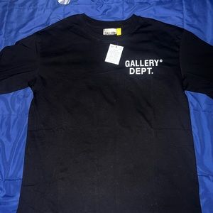 Black gallery dept t shirt